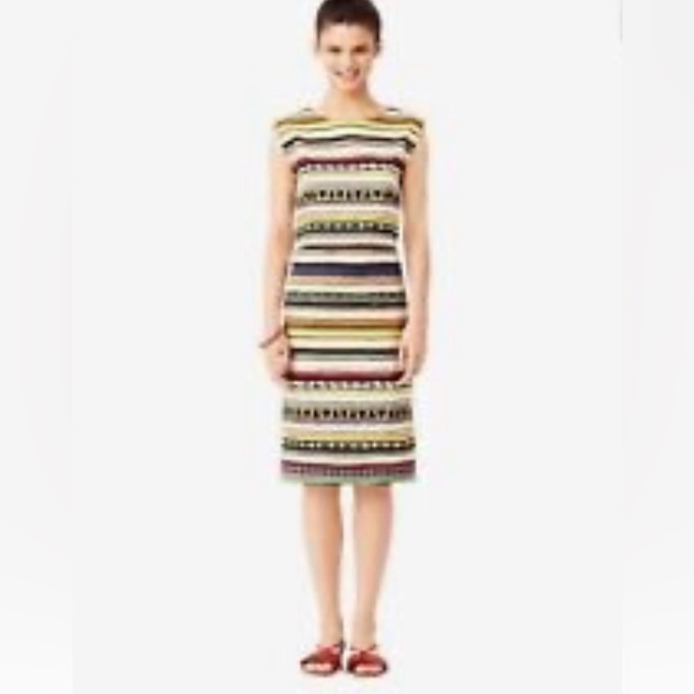 ✨Kate Spade ♠️ sleevless Saturday dress in gorgeous hz Aztec striped pattern.